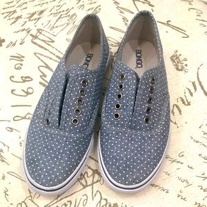 Slip-on sneakers by Bongo